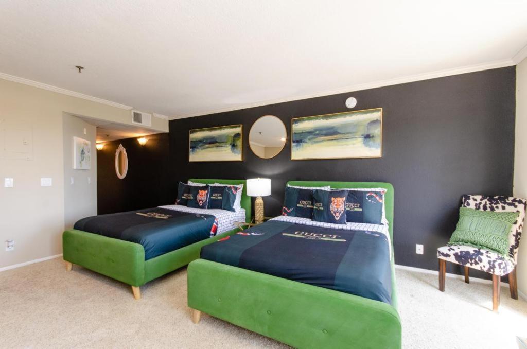 Gucci Mickey And Maxico Lofts Free Parking And Wifi Apartamento Los Ángeles Exterior foto