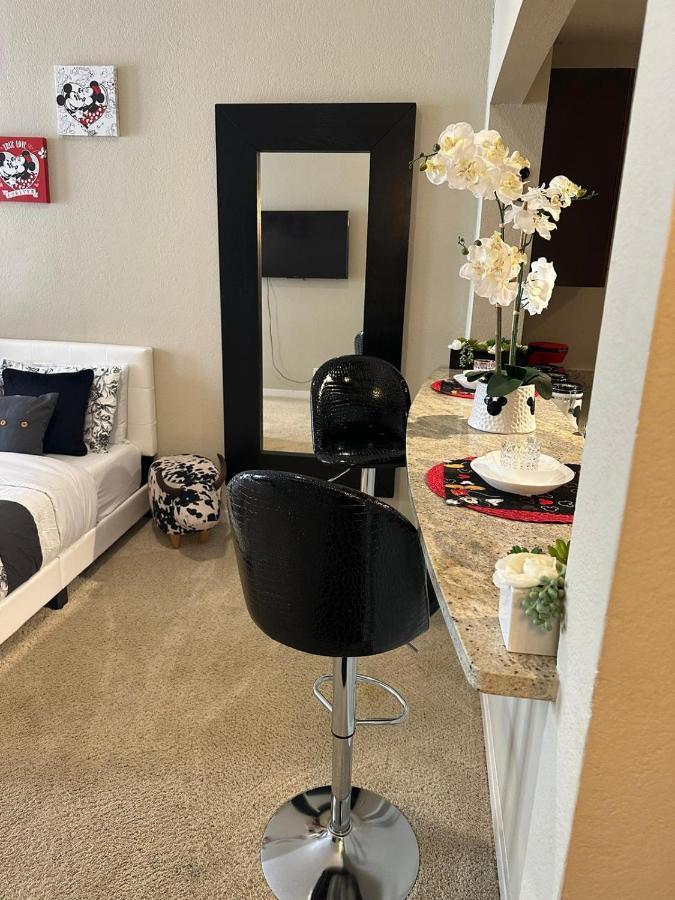 Gucci Mickey And Maxico Lofts Free Parking And Wifi Apartamento Los Ángeles Exterior foto