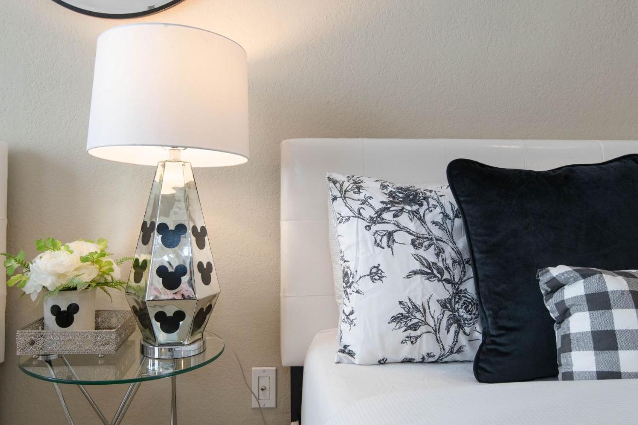 Gucci Mickey And Maxico Lofts Free Parking And Wifi Apartamento Los Ángeles Exterior foto