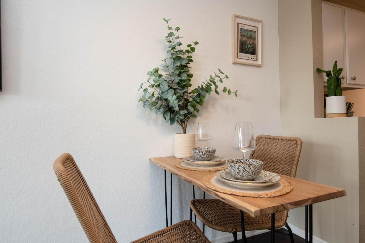 Gucci Mickey And Maxico Lofts Free Parking And Wifi Apartamento Los Ángeles Exterior foto