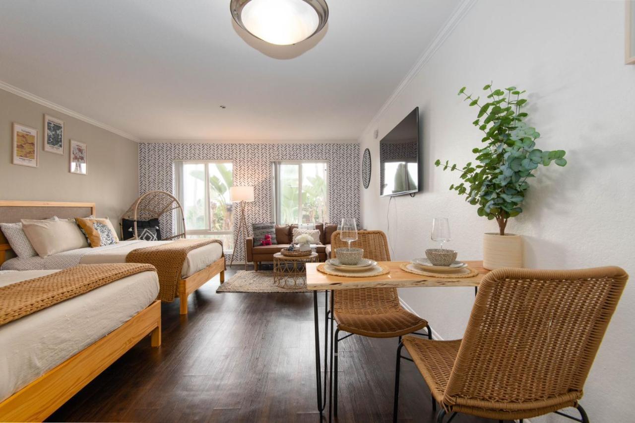 Gucci Mickey And Maxico Lofts Free Parking And Wifi Apartamento Los Ángeles Exterior foto